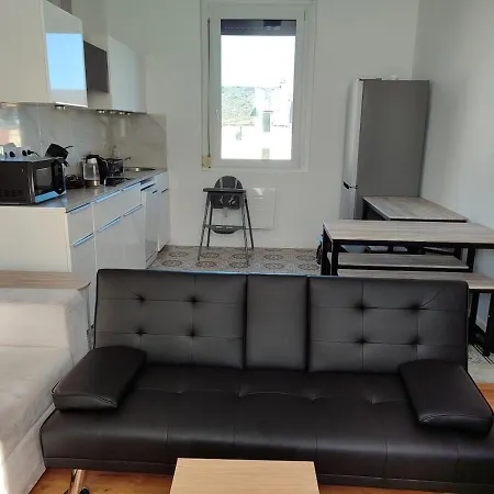 Entire - Centre - 36 Elena Fécamp