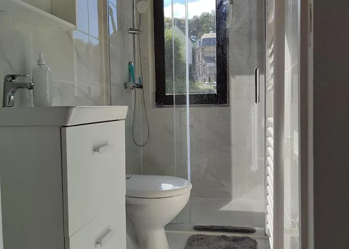 Hébergement de vacances Entire - Centre - 36 Elena *