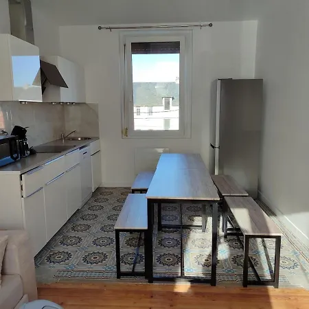 Entire - Centre - 36 Elena